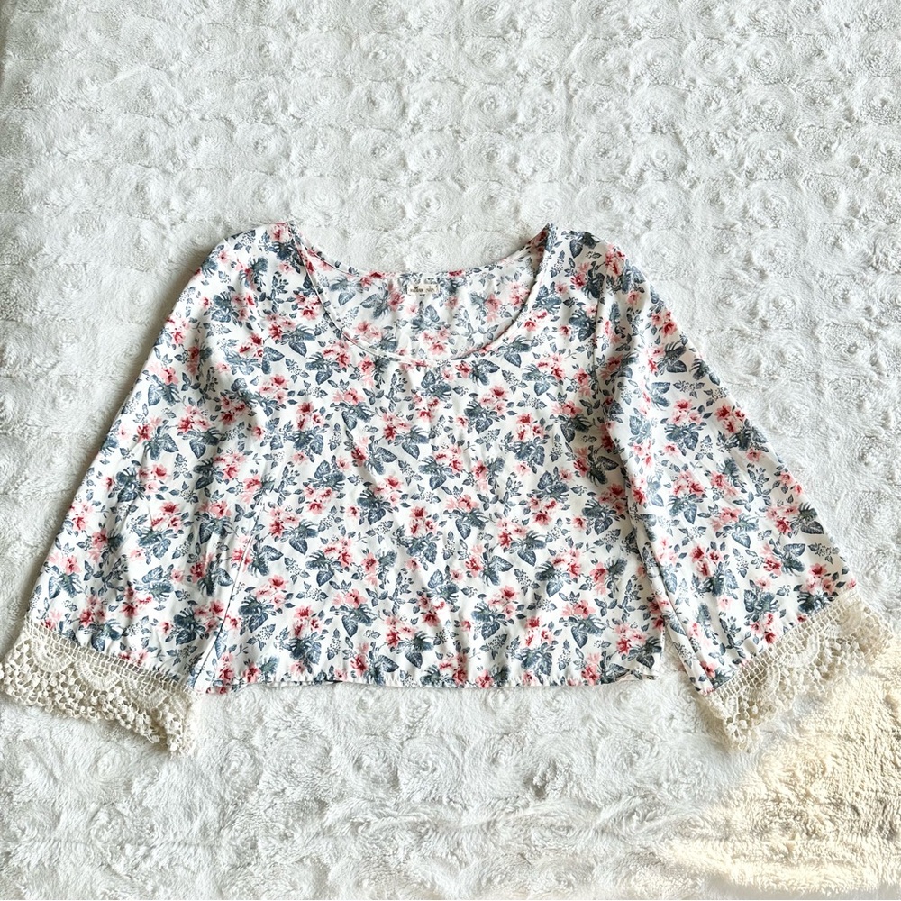 Hollister Blouse Shirt Womens Small White Lace Floral Prairie Cottagecore Flower